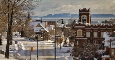 كندا تطلق مسار الهجرة الريفية نحو الإقامة الدائمة وتعلن عن المجتمعات المشاركة