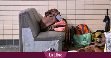 استخدمونا، من فضلك. حاول استخدامنا