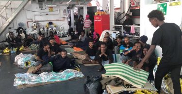 الواجبات والمخاطر في حالة الجرائم: خطوة حزب FdI لـ "تحذير" المهاجرين