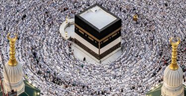 توقف تأشيرات السعودية للحج؟ وكلاء السفر في الإمارات يطلبون توضيحاً حول تصاريح دخول الحجاج والزوار