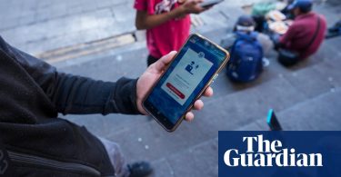وزارة الأمن الداخلي تسحب الوضع القانوني للمهاجرين الذين دخلوا الولايات المتحدة عبر تطبيق CBP One في فترة بايدن | إدارة ترامب