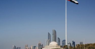 يمكن الآن للباكستانيين التقدم بطلب للحصول على تأشيرات إماراتية لمدة خمس سنوات، حسبما ذكر السفير