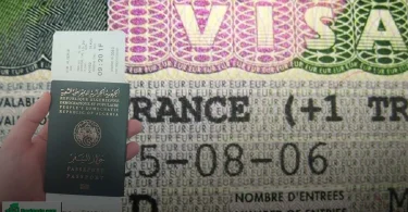 قضية الـ 15,000 يورو تهز الجزائر