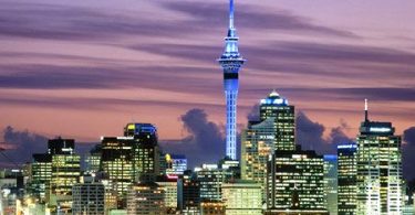 هجرة إلى نيوزيلندا - كيفية الانتقال للعيش في هذه البلاد كمقيم دائم في عام 2025