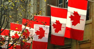 هجرة IRCC تكشف عن خطة كندا للهجرة 2025-2026 والأولويات الرئيسية