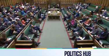 Latest Politics: MPs vote to ban assisted dying advertisements | أخبار السياسة
السياسة آخر الأخبار: نواب البرلمان يصوتون لحظر إعلانات الموت بمساعدة