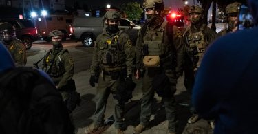 ترامب يستهدف أماكن العمل مع اتساع نطاق crackdown على الهجرة