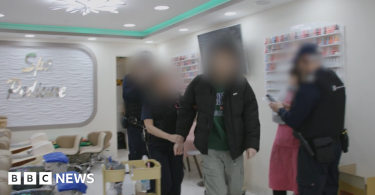 تضاعف عدد arrests العمل غير القانوني خلال عام مع استهداف الشرطة لأرباب العمل "غير الأخلاقيين"