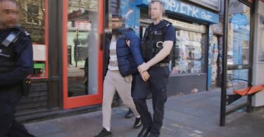 زيادة arrests العمال المهاجرين غير الشرعيين بنسبة 51% في السنة التي تلت انتخاب العمل | أخبار المملكة المتحدة