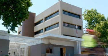 يحتجز ICE طالب لجوء خارج محكمة الهجرة في بورتلاند، حسبما يقول المحامون