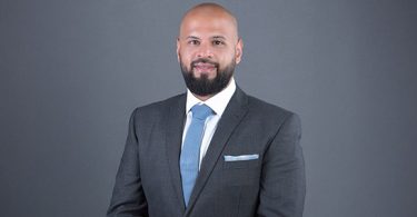 دور الشركات الاستشارية في تشكيل مستقبل هجرة المواهب