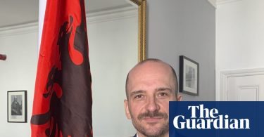 الألبان يتعرضون لشيطنة غير عادلة في النقاش حول الهجرة غير الشرعية | ألبانيا