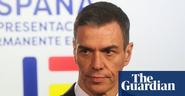 رئيس الوزراء الإسباني يدافع عن خطط تسوية أوضاع نصف مليون مهاجر غير شرعي | إسبانيا